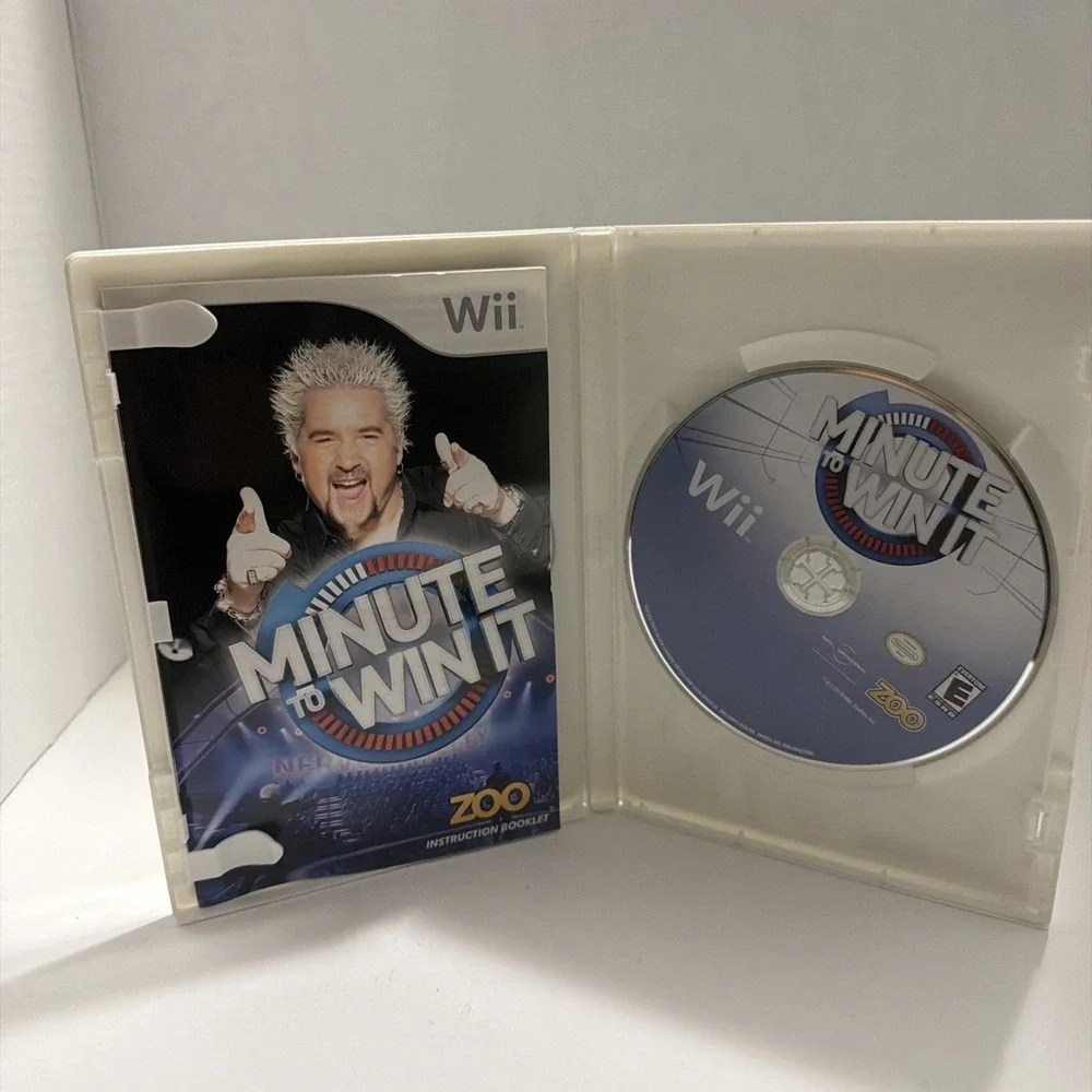 Minute to Win It Nintendo Wii Game Guy Fieri CIB Complete with Manual